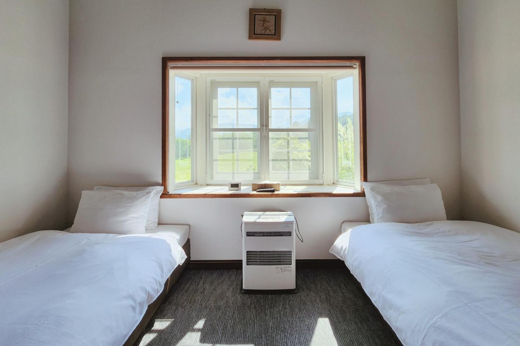Sunshine Hakuba Ski-To-Door Eksteriør billede